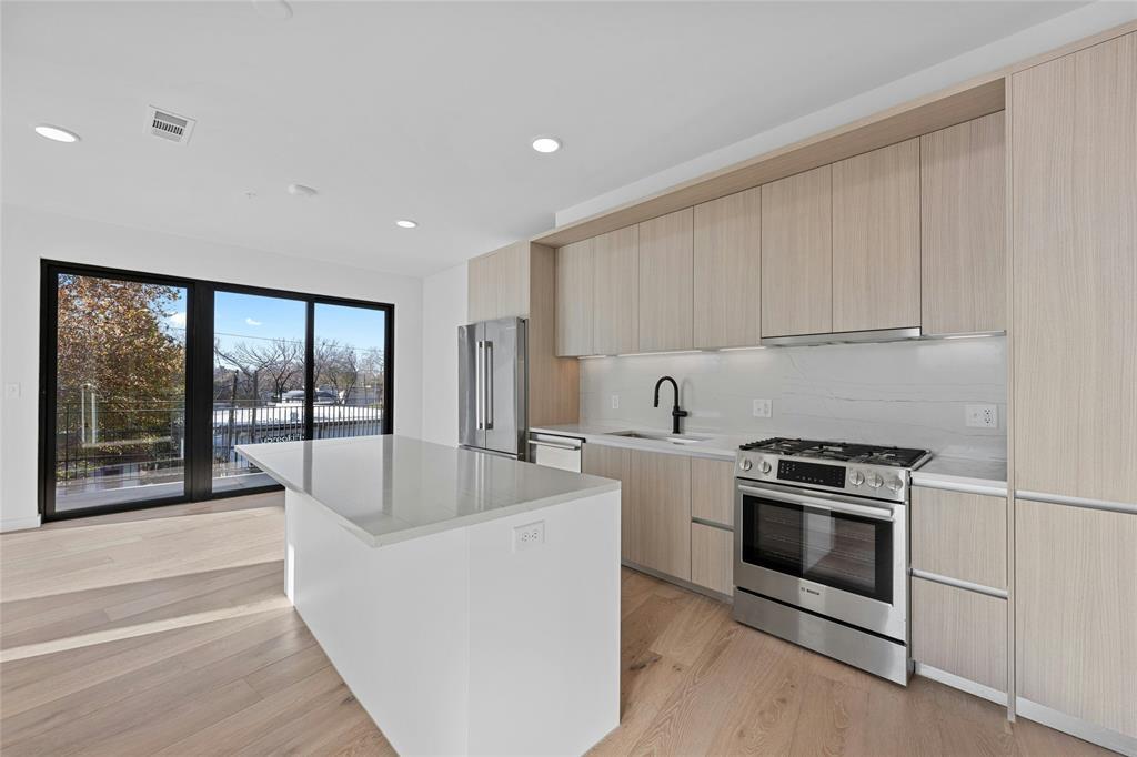 2209 S 1st St in Austin, TX - Building Photo