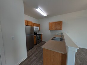 20082 Beth Ave in Bend, OR - Building Photo - Building Photo