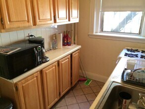 1084 Boylston St, Unit 34 in Boston, MA - Building Photo - Building Photo