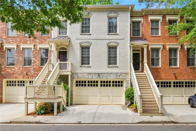 property at 2635 Colgan Ct SE