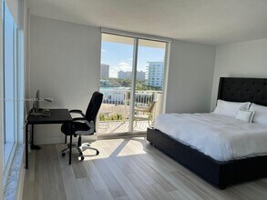 10350 W Bay Harbor Dr, Unit 7D in Bay Harbor Islands, FL - Foto de edificio - Building Photo