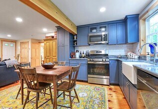 163 Old Spofford Rd in Winchester, NH - Building Photo - Building Photo