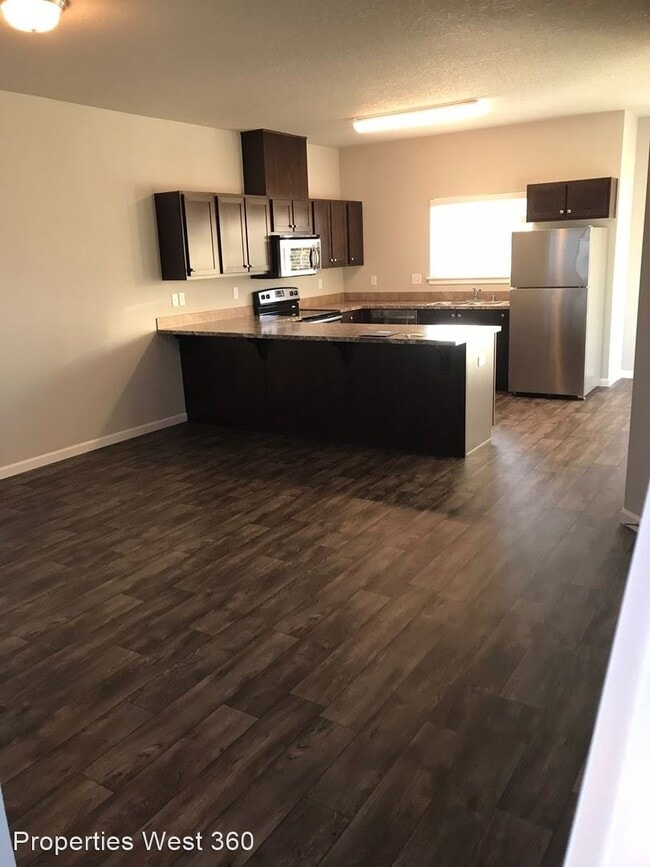 12600 NE 49th St in Vancouver, WA - Building Photo - Building Photo