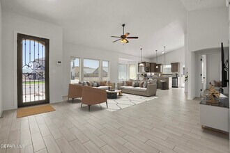 901 Betton Pl in El Paso, TX - Building Photo - Building Photo