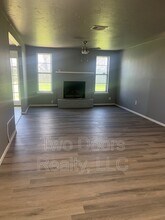 1101 Teal Pl in Edmond, OK - Building Photo - Building Photo