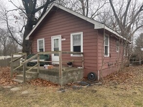 3431 Liverpool Rd in Lake Station, IN - Building Photo - Building Photo