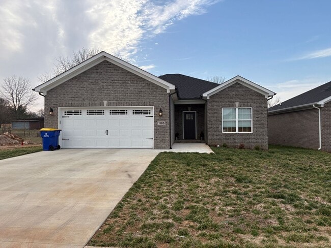 property at 1185 Shallowford St