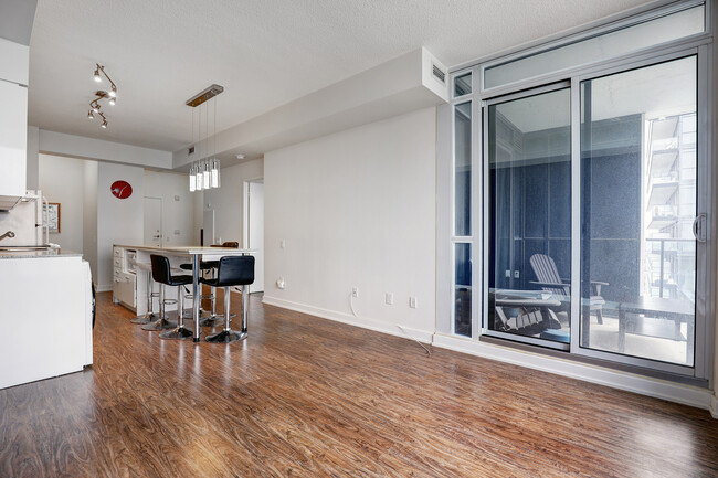 property at 29 Singer Ct