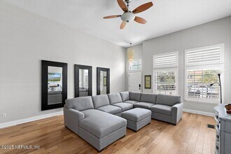 219 7th Ave S in Jacksonville Beach, FL - Building Photo - Building Photo