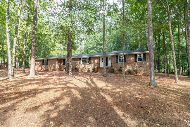 property at 4375 Lake Idylwilde Dr