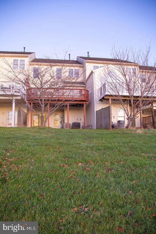 22631 Upperville Heights Square in Ashburn, VA - Building Photo - Building Photo