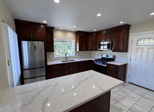 207 Wesley Ave in Ventura, CA - Building Photo - Building Photo