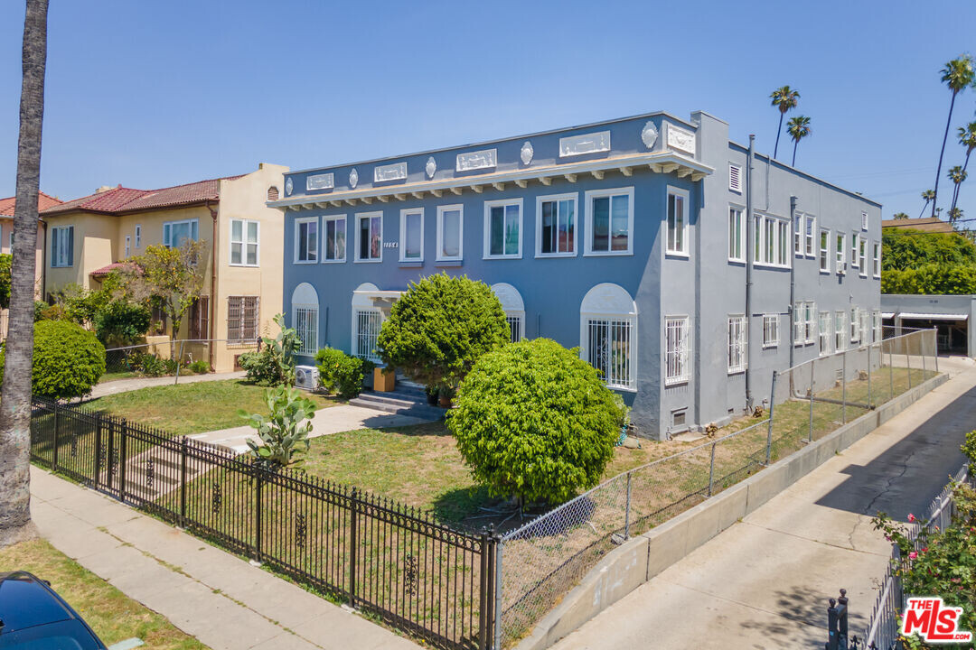 1156 4th Ave in Los Angeles, CA - Building Photo