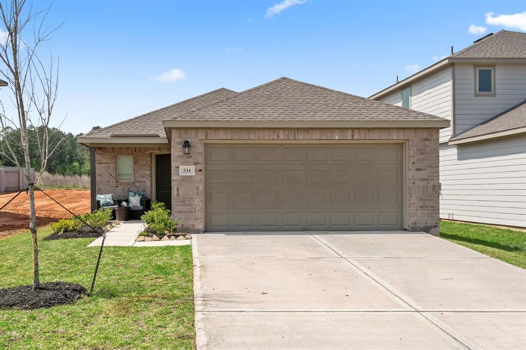 534 Dalloway St in Montgomery, TX - Building Photo