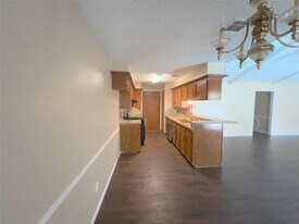 430 Breeze Park Dr in Houston, TX - Building Photo