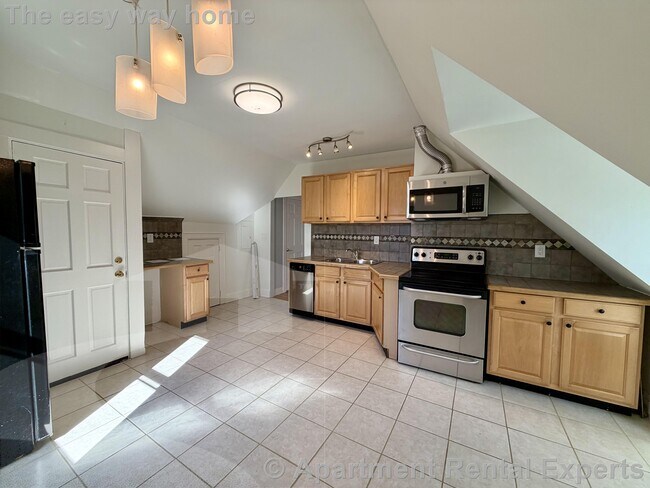 8 Marbury Terrace in Boston, MA - Building Photo - Building Photo