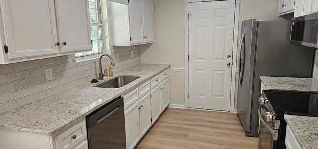 3522 Barker Dr in Hephzibah, GA - Building Photo - Building Photo