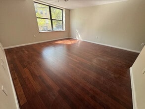 119 Elizabeth Ave in Newark, NJ - Foto de edificio - Building Photo