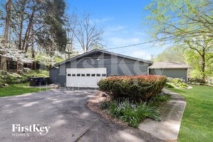 640 Valley Brook Ln, Unit 106 in Winston-Salem, NC - Building Photo