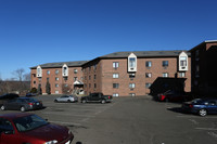 Harrison Place in Meriden, CT - Building Photo - Building Photo