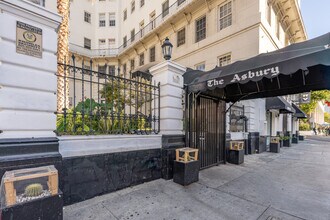 The Asbury Apartments in Los Angeles, CA - Foto de edificio - Building Photo