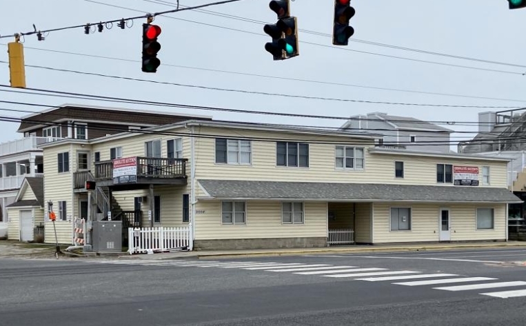 2004 Coastal Hwy in Dewey Beach, DE - Building Photo