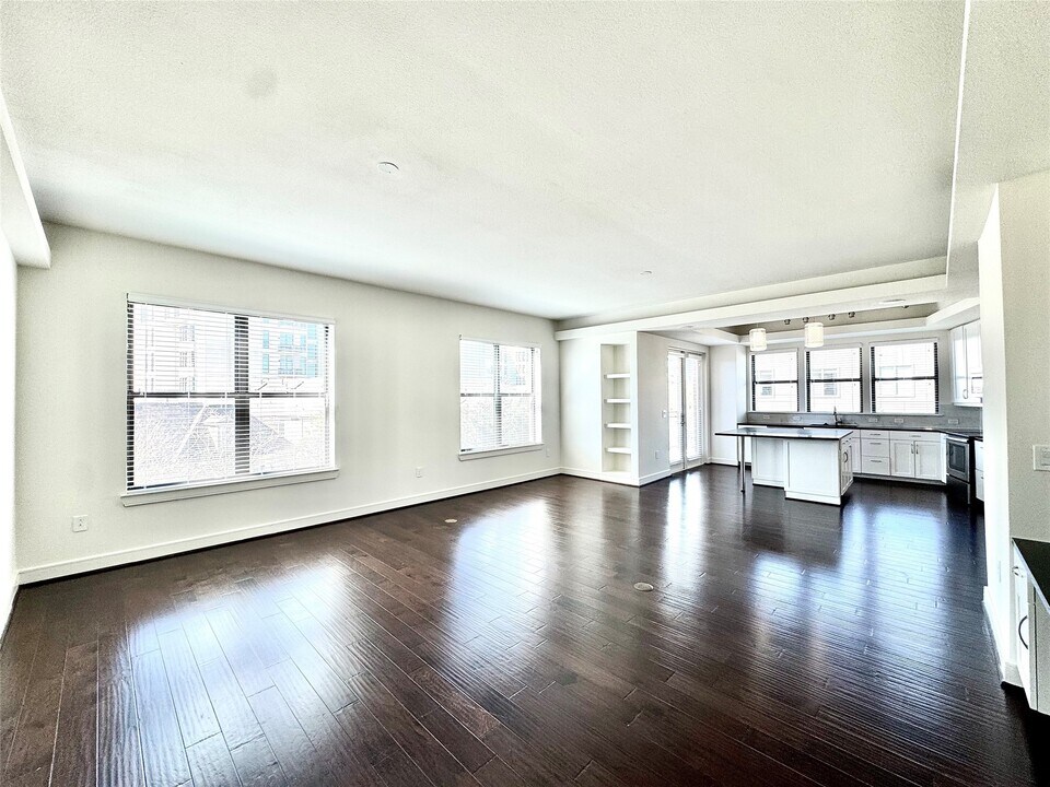 2303 Mid Ln in Houston, TX - Foto de edificio