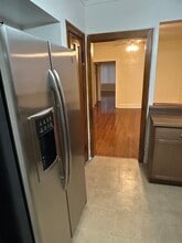 8128 S Marshfield Ave, Unit Second floor in Chicago, IL - Foto de edificio - Building Photo