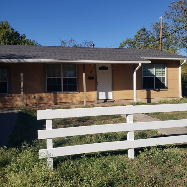 property at 710 W 4th St