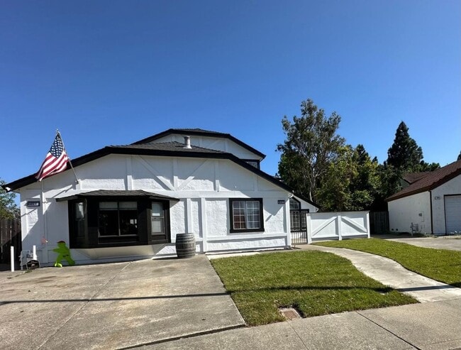 641 Cordelia Cir