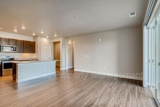 981 S Sable Blvd in Aurora, CO - Building Photo - Building Photo