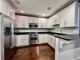 12 Mohawk St, Unit 2 in Boston, MA - Building Photo
