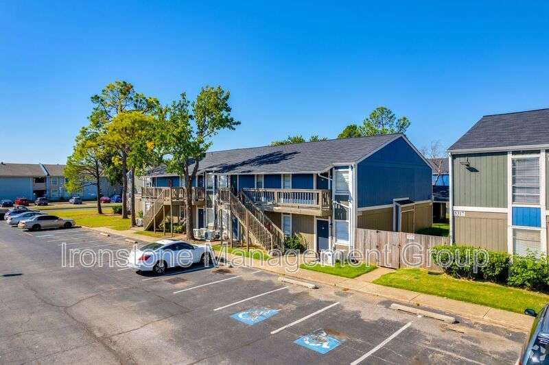 4657 S Darlington Ave in Tulsa, OK - Building Photo