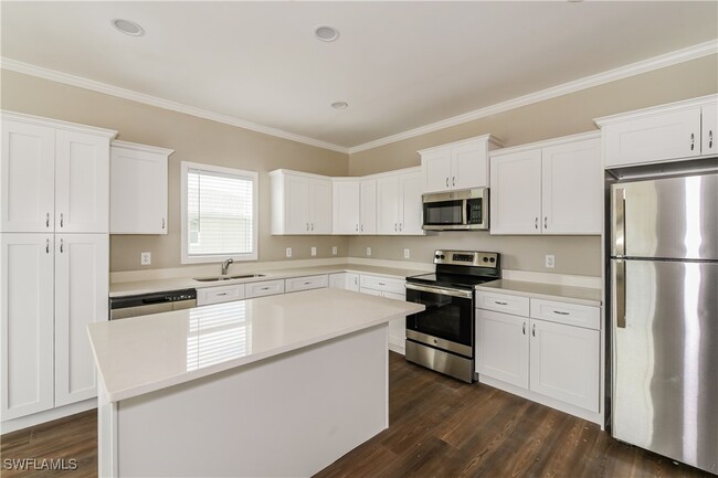 property at 863 Grant Blvd