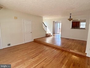 898 Bayridge Dr in Gaithersburg, MD - Building Photo - Building Photo