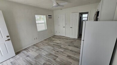 2700 Jimmy Buffett Mem Hwy in Melbourne Beach, FL - Building Photo - Building Photo