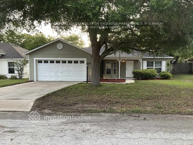 property at 11609 Lake Dr