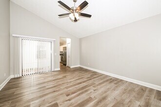 8563 Goldeneye Ln in Jacksonville, FL - Building Photo - Building Photo