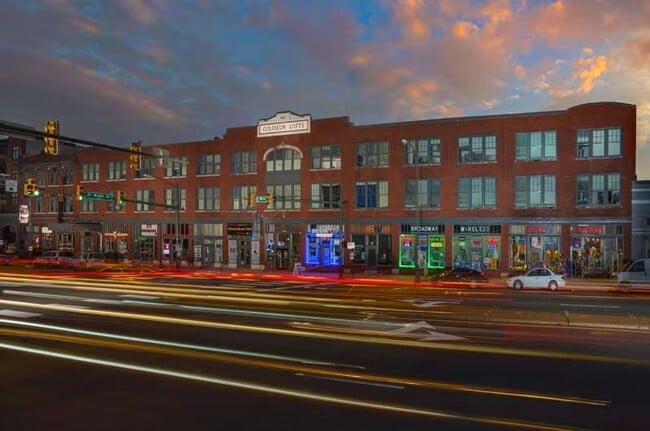 Coliseum Lofts