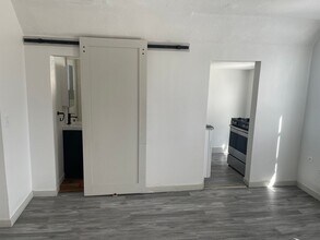 1333 22nd Street in Des Moines, IA - Building Photo - Interior Photo