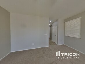 3657 Karissa Heights Pl in Las Vegas, NV - Building Photo - Building Photo