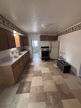 3513 W Grimson Ave in Peoria, IL - Building Photo - Building Photo