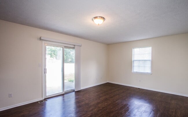 3281 Cherry Lake Ln in Indianapolis, IN - Building Photo - Building Photo