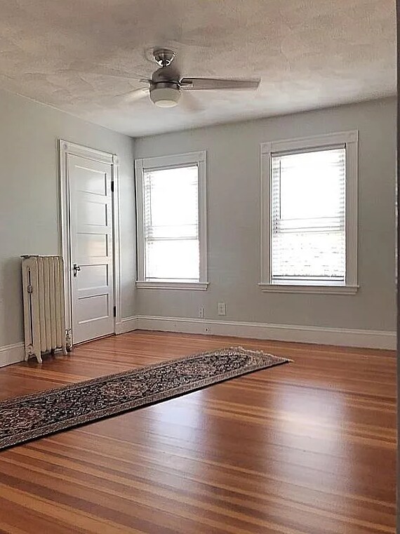 124 Grant Ave, Unit 3 in Medford, MA - Building Photo - Building Photo