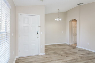 6226 Chapel Pines Blvd in Wesley Chapel, FL - Building Photo - Building Photo