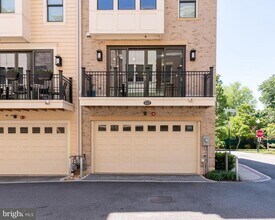 1527 16th Rd N in Arlington, VA - Building Photo - Building Photo