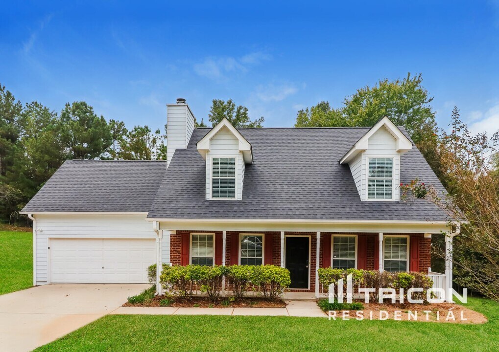 9765 Moss Pointe Path in Villa Rica, GA - Building Photo