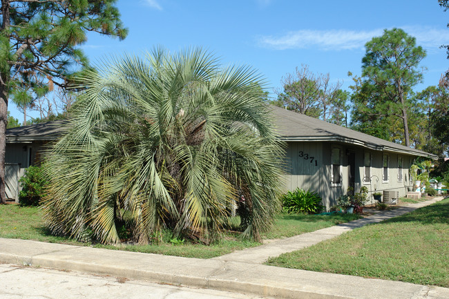 3371 Green Briar Cir in Gulf Breeze, FL - Building Photo - Building Photo