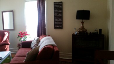 288 E 1st St in Corning, NY - Foto de edificio - Building Photo