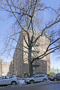 144-41 Sanford Ave in Flushing, NY - Foto de edificio - Building Photo